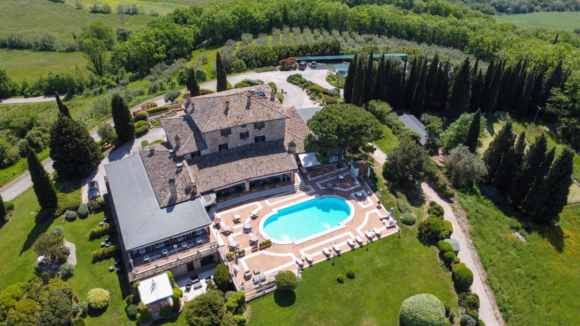 Relais Todini - Residenza D'Epoca - Historic House Hotel Exterior photo